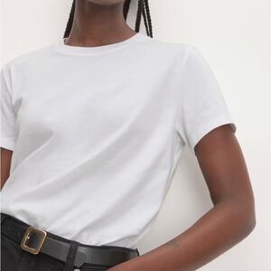 Everlane - The Organic Cotton Box-Cut Tee